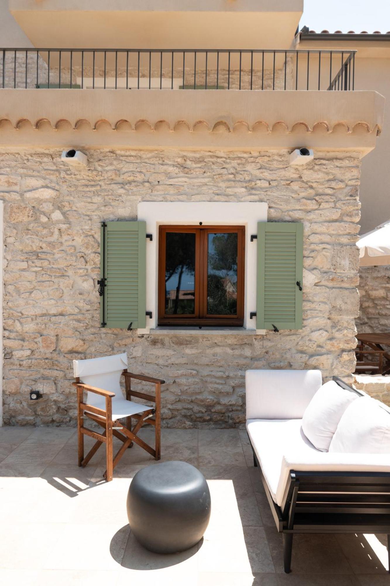 Boutique Hotel Responsable Et Restaurant Basgi Basgi Saint-Florent  Eksteriør bilde