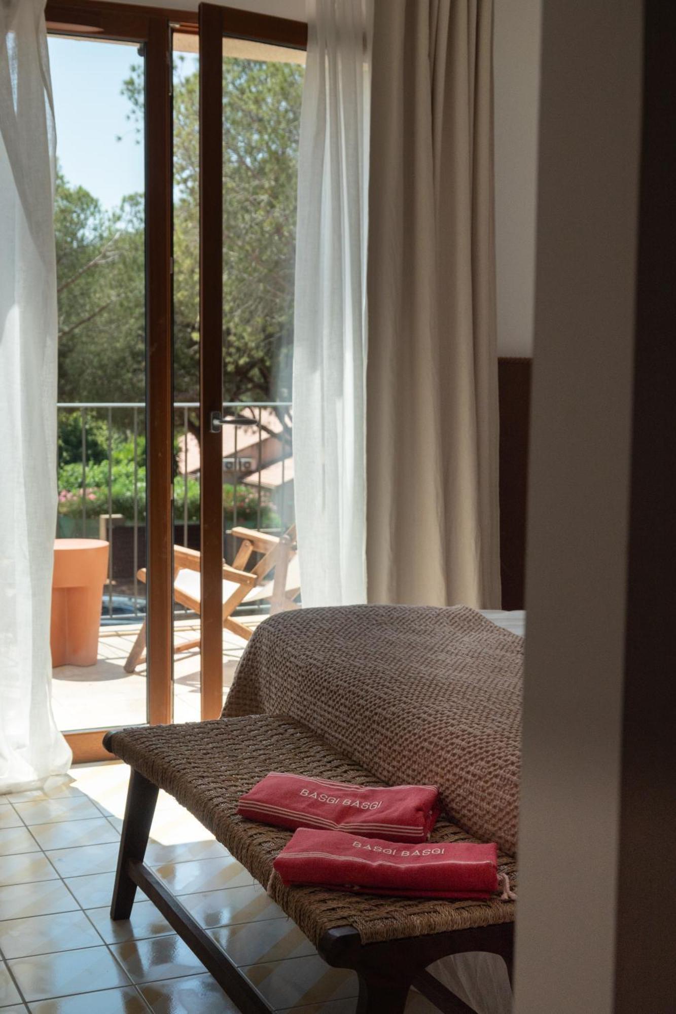 Boutique Hotel Responsable Et Restaurant Basgi Basgi Saint-Florent  Eksteriør bilde