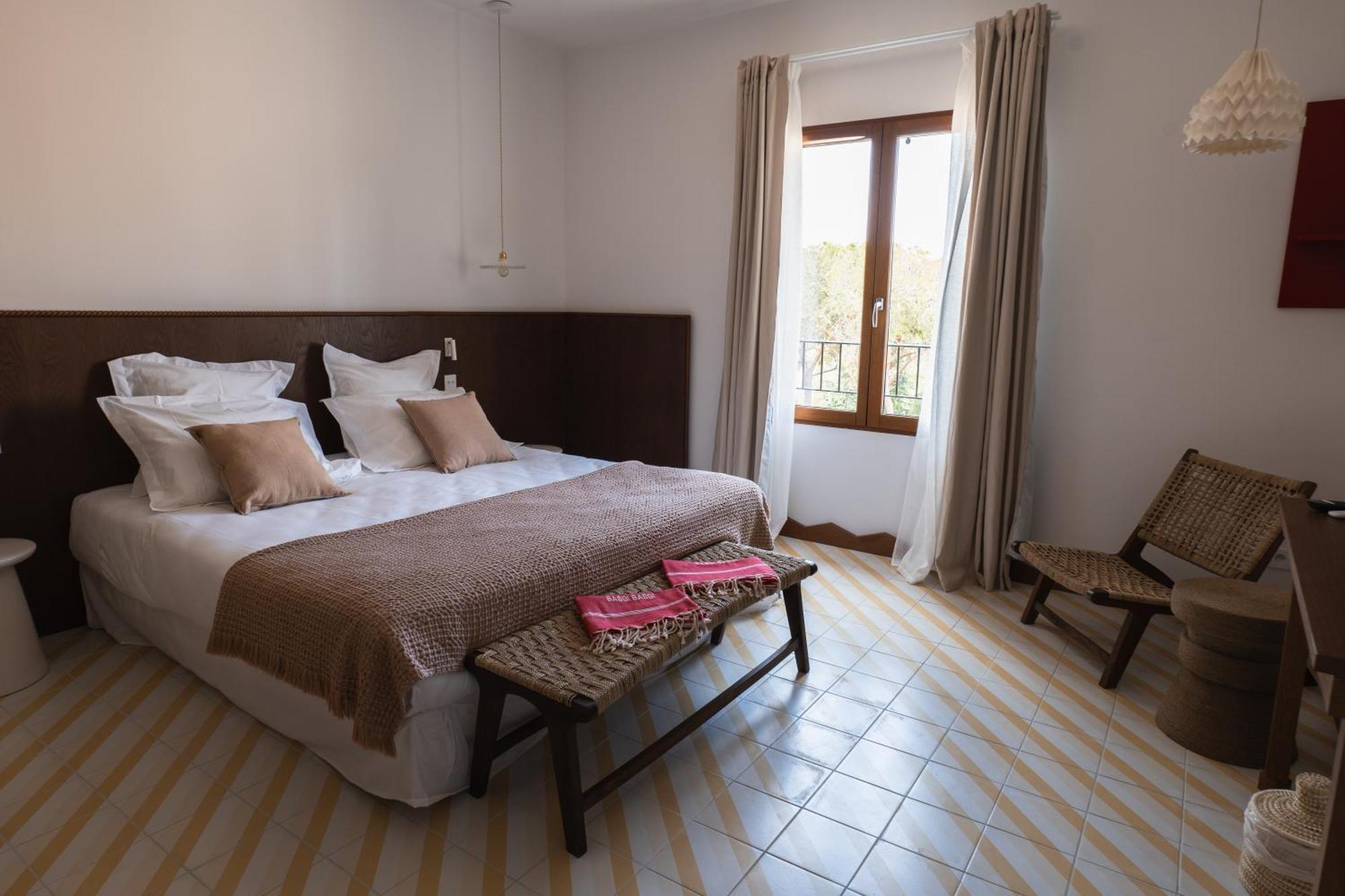 Boutique Hotel Responsable Et Restaurant Basgi Basgi Saint-Florent  Eksteriør bilde